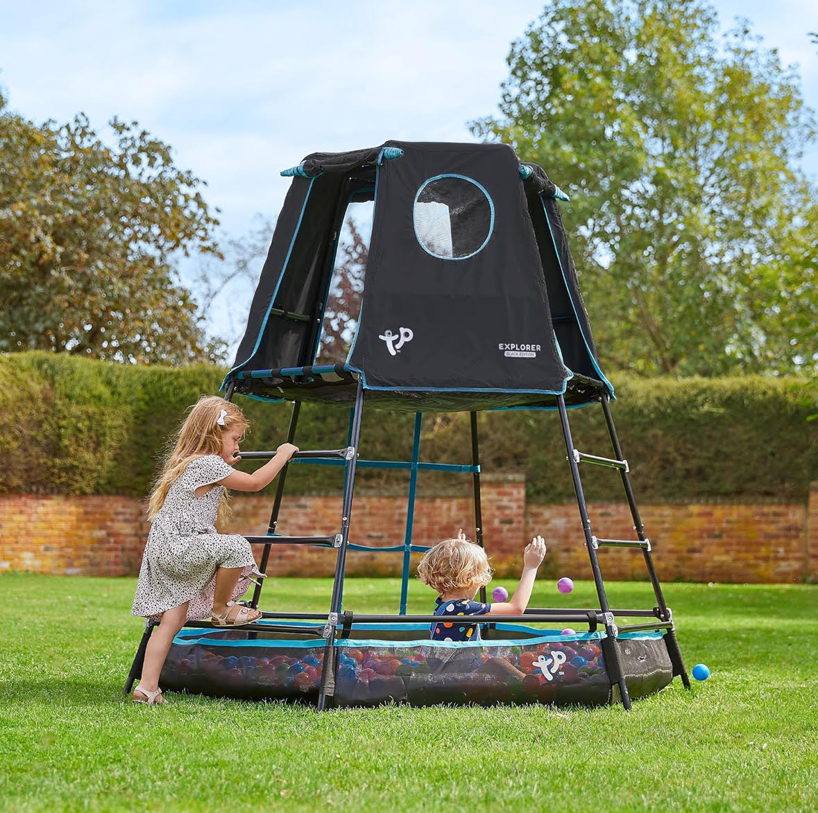 Explorer Climbing Frame/Den!