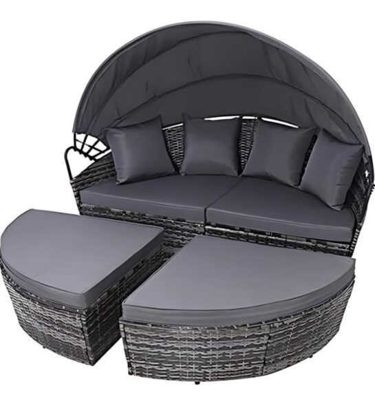 Rattan Day Bed!
