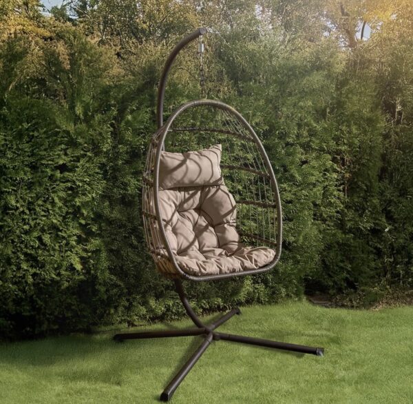 Hanging Egg Chair!